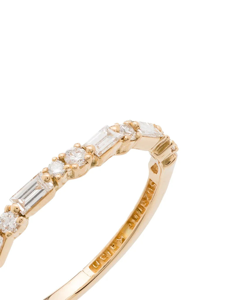 18kt gold diamond ring