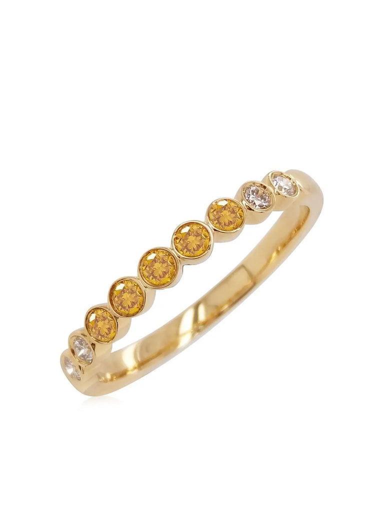 18kt yellow gold diamond ring